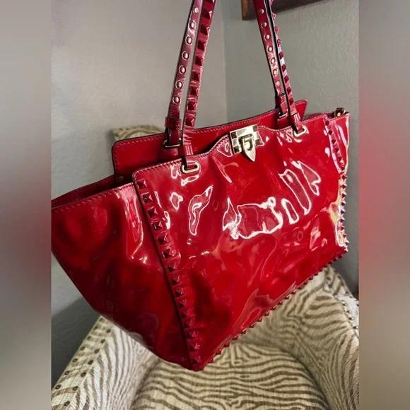 Valentino Garavani Rockstud Medium Tote — Red Patent Leather - Picture 2 of 6